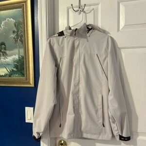 NWOT Men’s MOERDENG GREY WATERPROOF RAIN JACKET SIZE Small